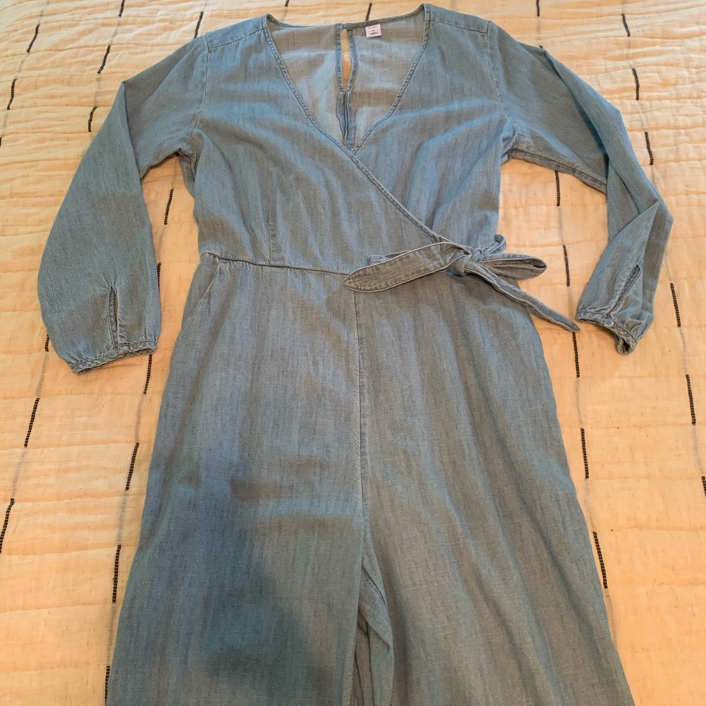 Old Navy jump suit